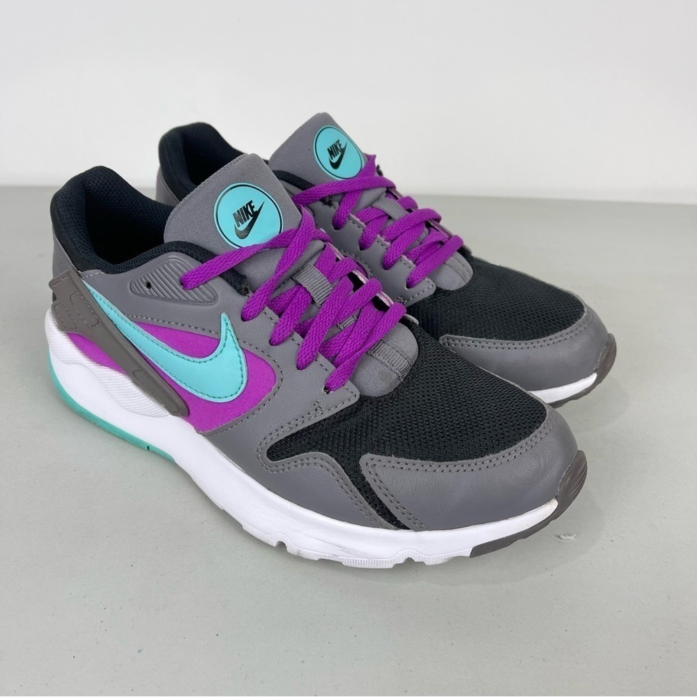 Nike LD Victory Low Top Sneakers Gunsmoke Grey Purple AT5604-006 Youth Size 6.5Y